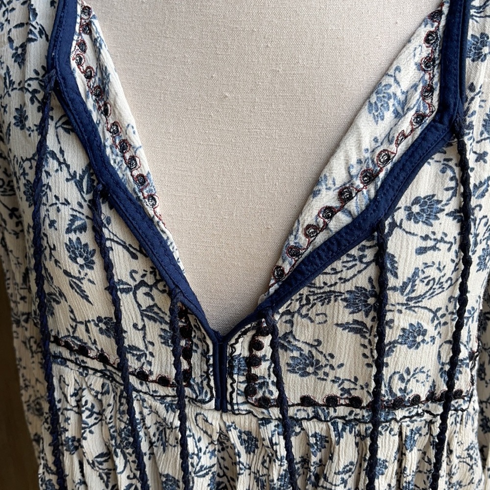 Zara • Premium Denim Collection Crop Top - Picture 2 of 10